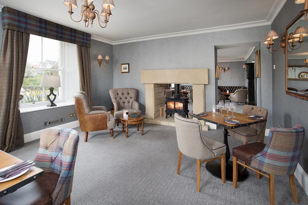 The Dunstanburgh Castle Hotel Ембълтън Екстериор снимка